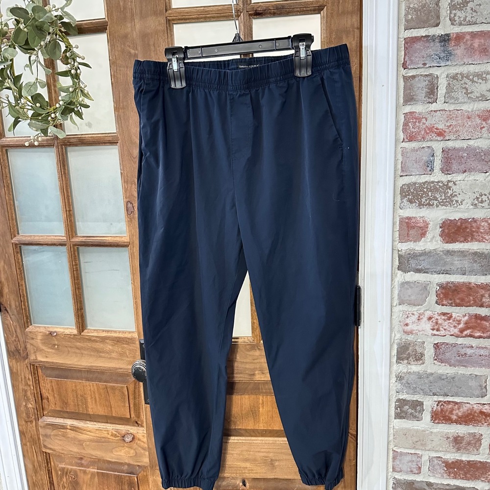 Banana Republic Jogger Pants Mens XL Navy Blue Elastic Waist‎ Performance Track